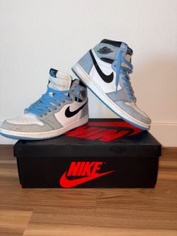 Nike Air Jordan 1 - University Blue (Size 10)