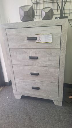 New Chest of Drawers