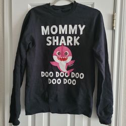 Mommy Shark Sweatshirt!