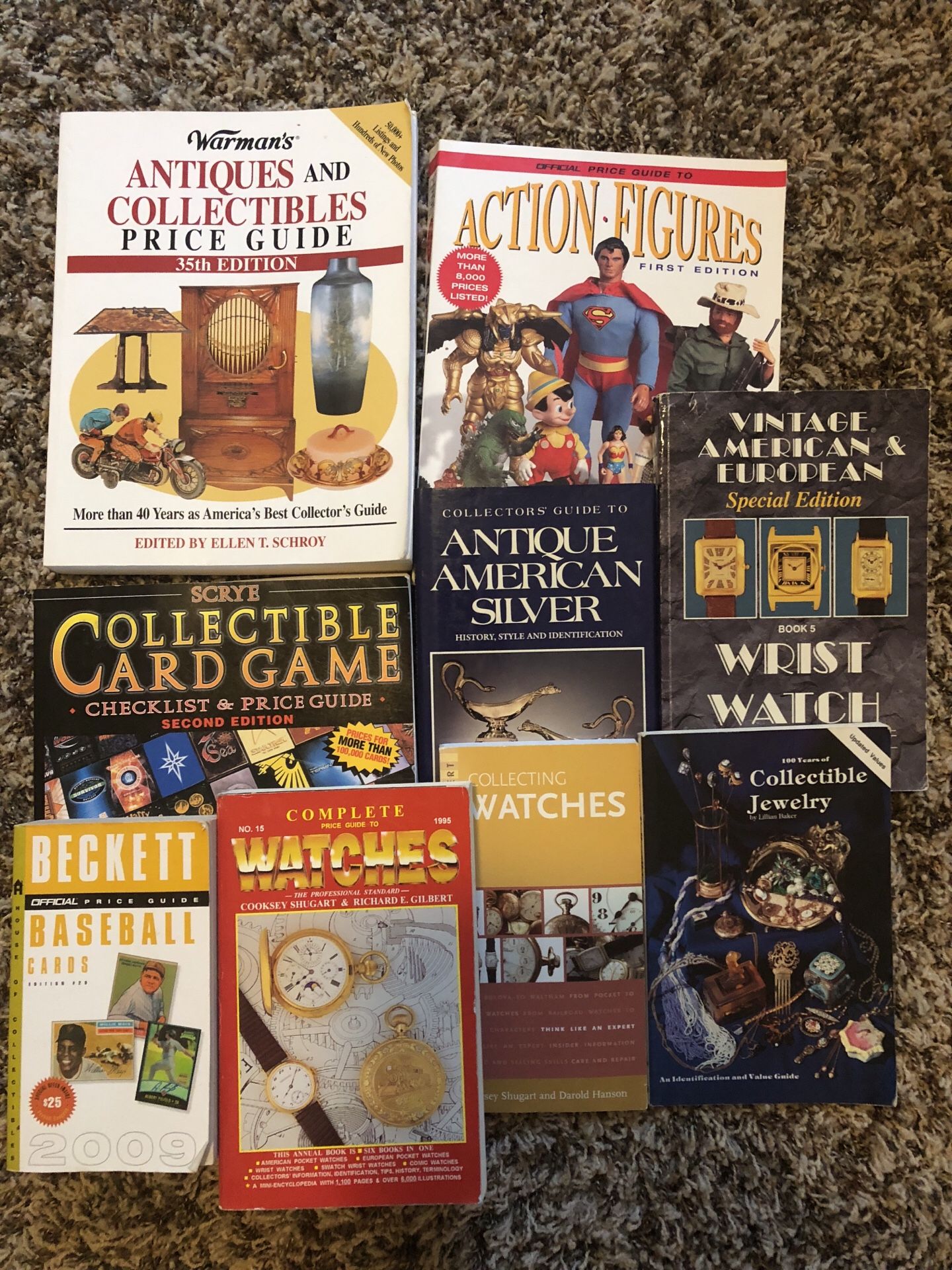 Antiques & Collectibles Price Guides