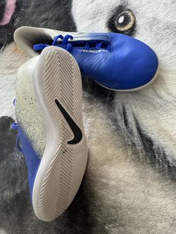 Boys soccer shoes