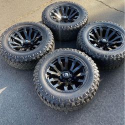 Silverado Sierra Tacoma Titan Fuel 20” Wheels And 35” Tires