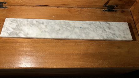 24” White Marble Backsplash Piece