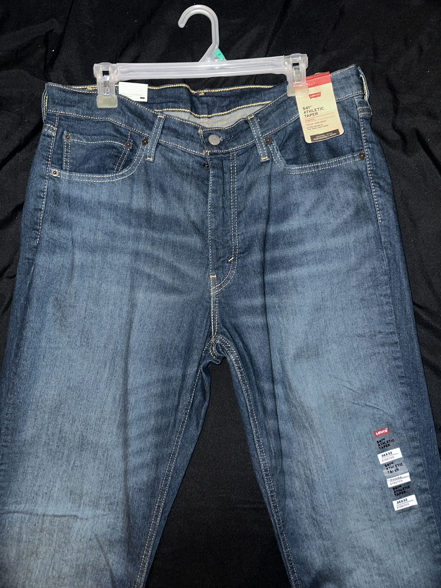Levi Jeans 541 Athletic Taper: NEVER WORN