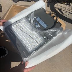 LED LIGHT