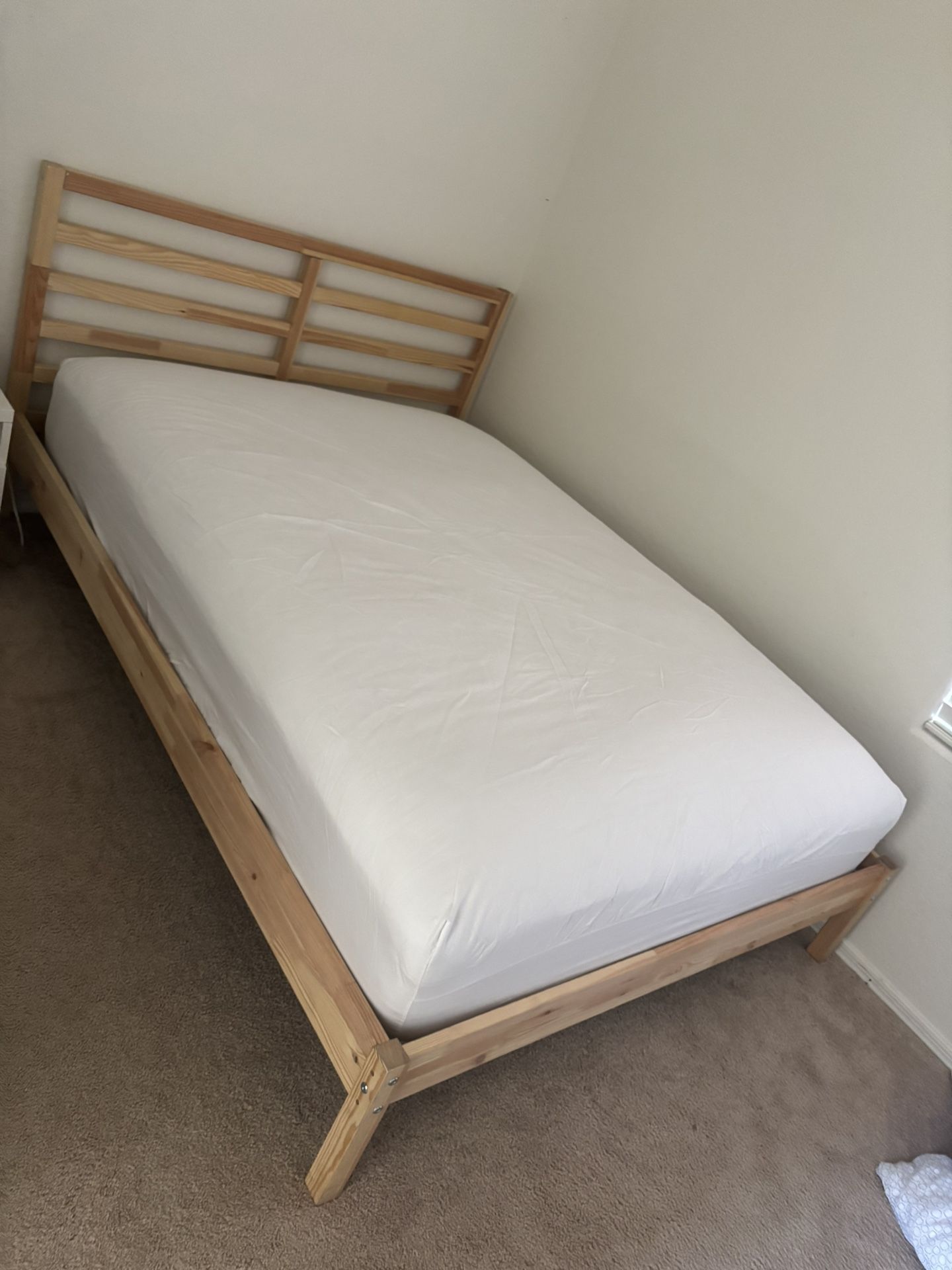 Full Size Bed Frame And Mattress
