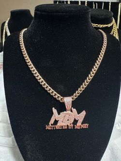 24”  6mm Rose Gold over Stainless with ICED OUT Motivated By Money Pendant!🔥🔥 Hypoallergenic, wear anywhere etc