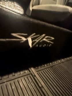 Dual 10 inch sub woofer box