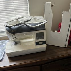 Babyloc Ellure Embroidery/Sewing Machine