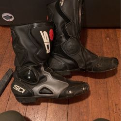 Sidi  Racing/sport Motorcycle Boots Size 10M