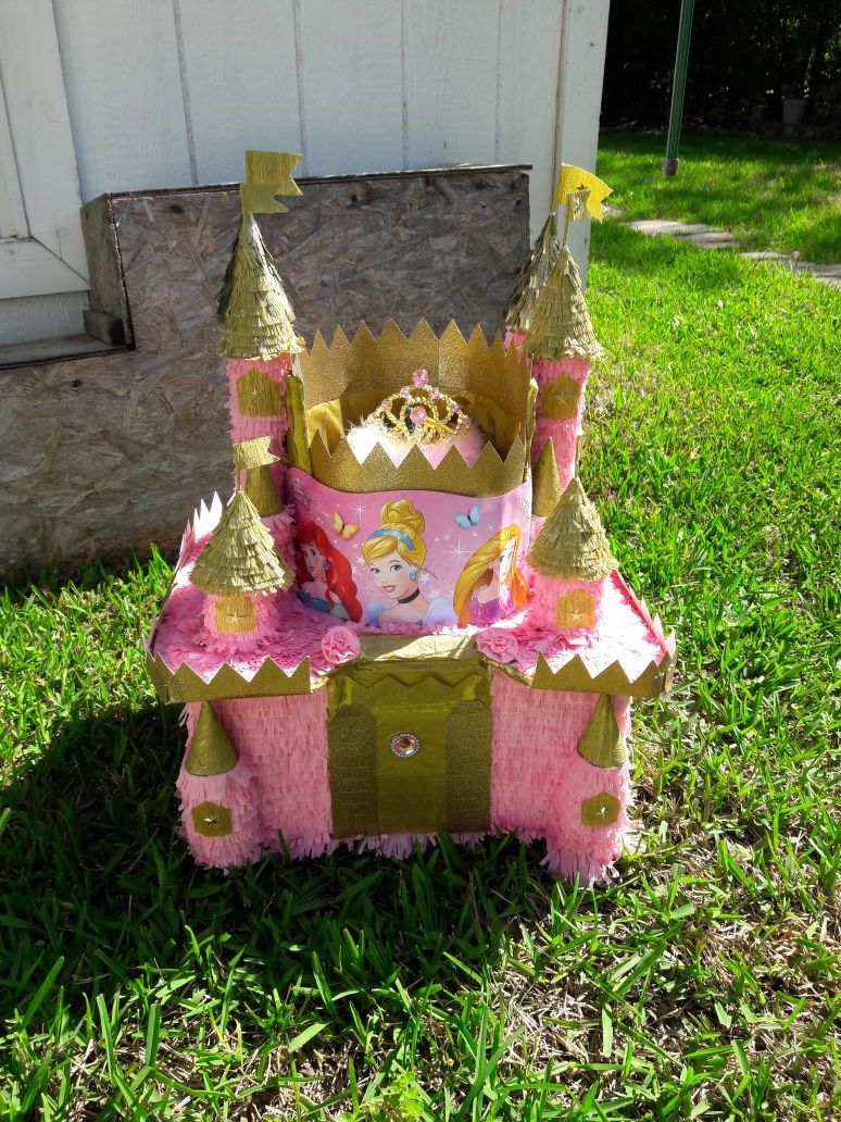 👑Piñata princesas Castillo👑
