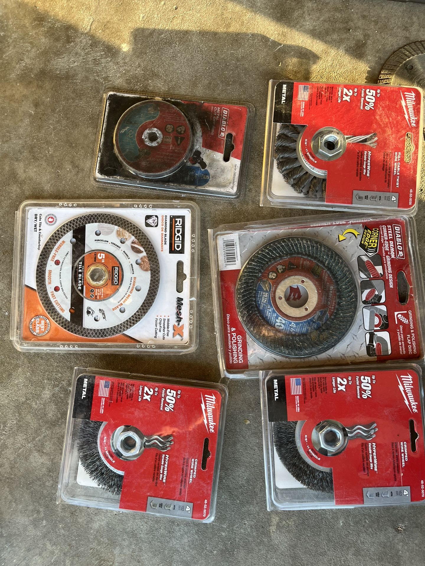 Various Grinder wheels 