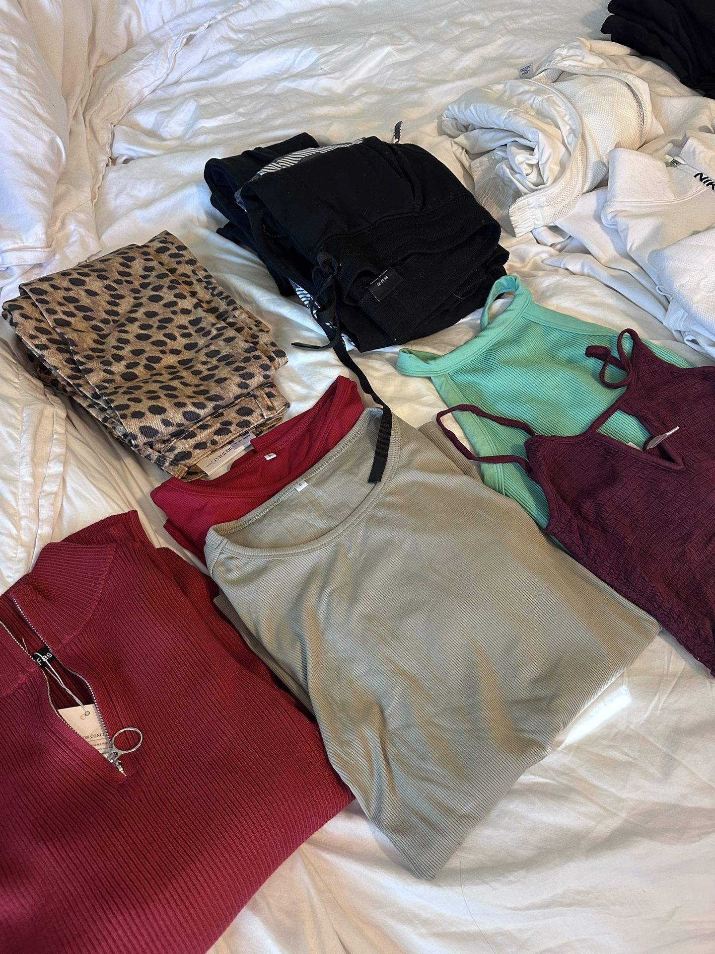 XS Women’s Clothing Lot