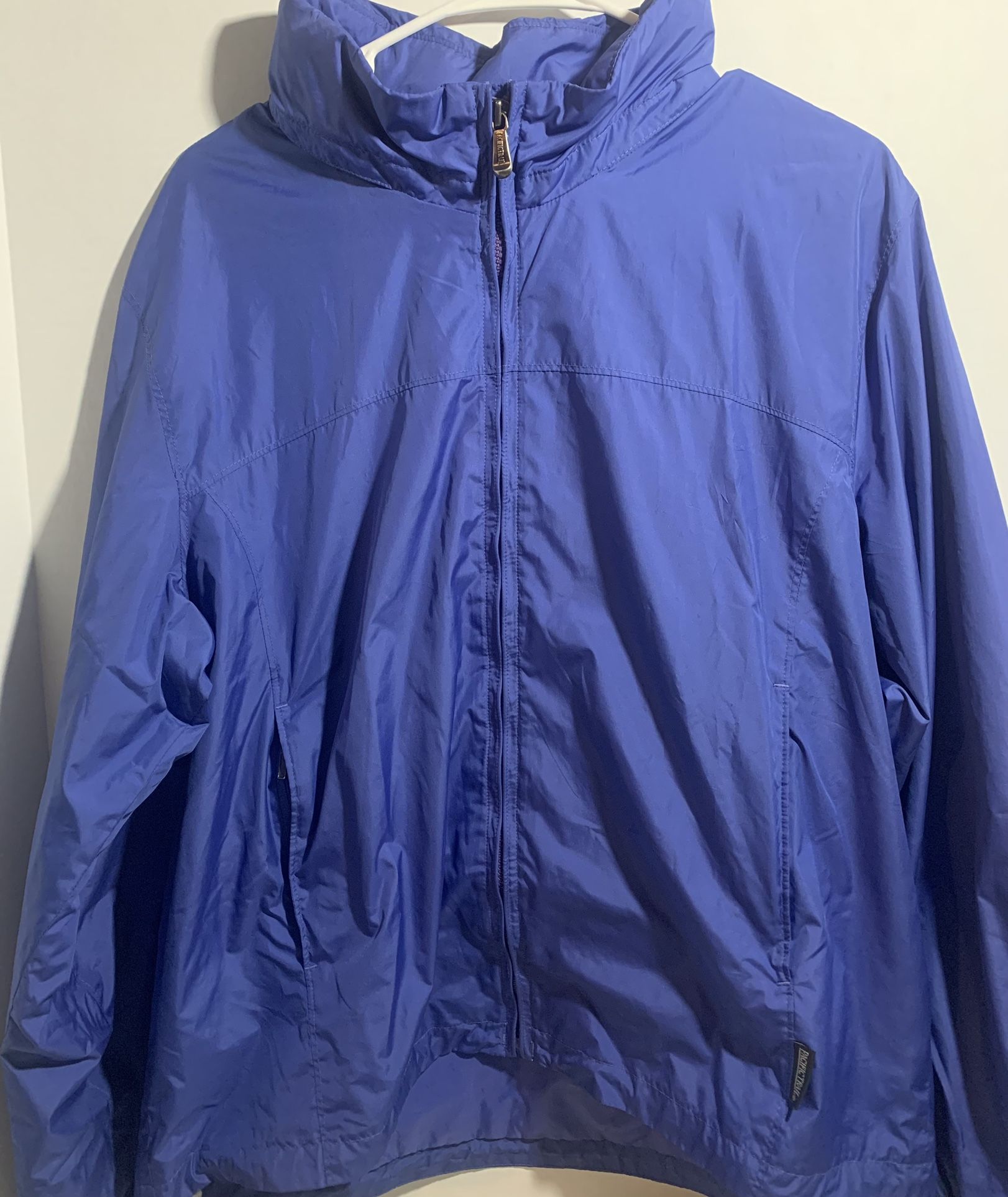 Pacific Trail Windbreaker Jacket With Foldable Hood And Mesh Inside