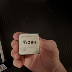 AMD Ryzen 7 5700x 