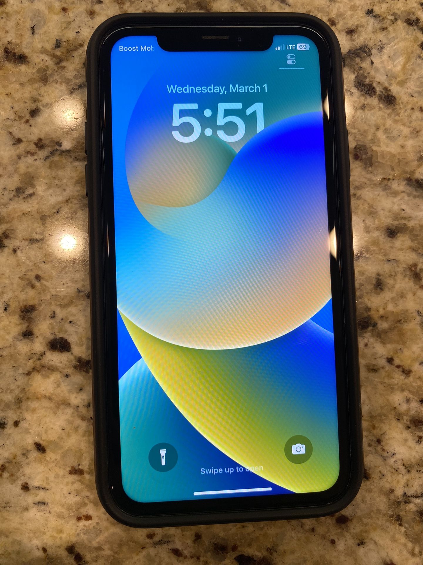 Need Gone Now Unlocked With Boost Service Like New Apple iPhone XR Must Sell Now With 3 Months Boost Service