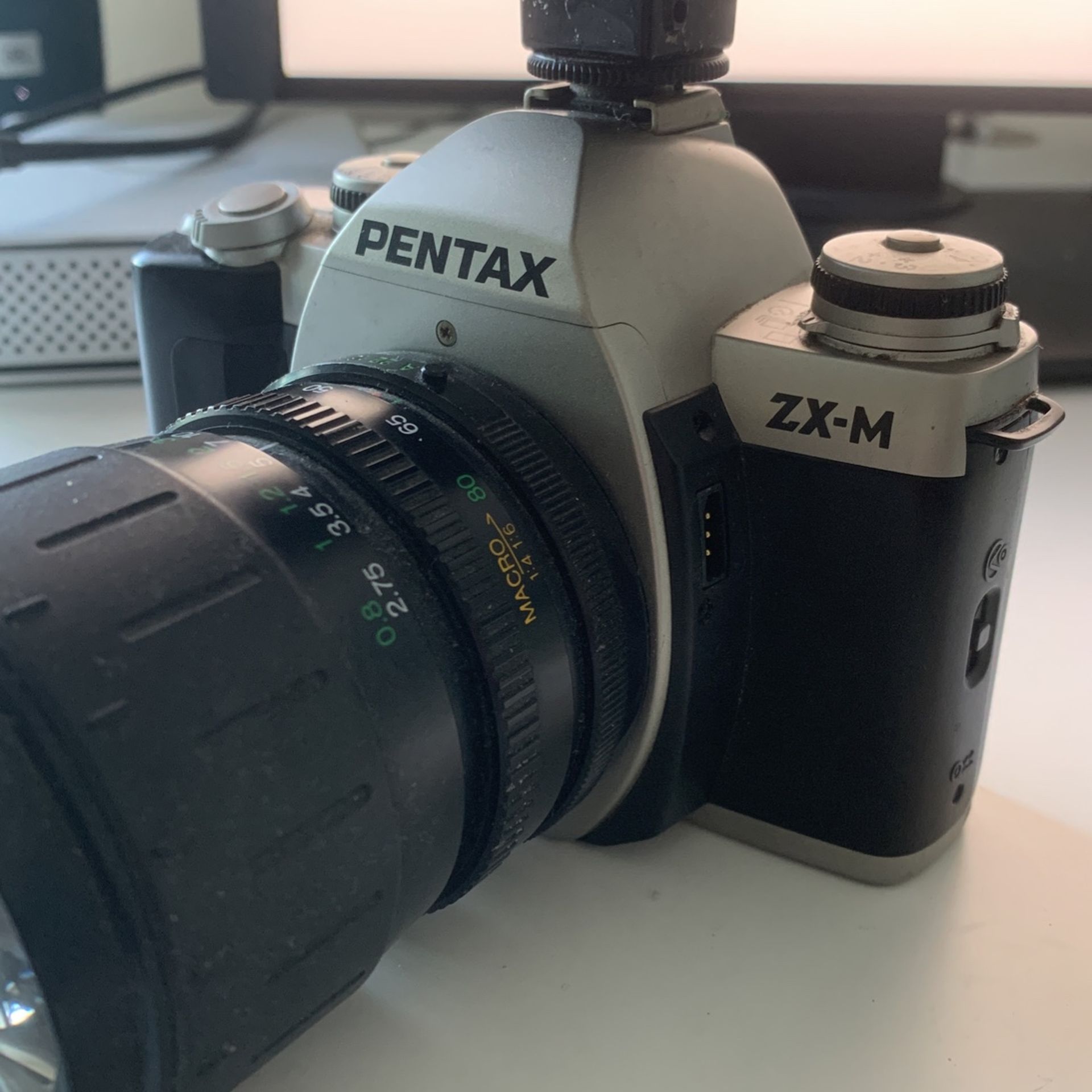 Pentax ZX M 35mm Film Camera With 28 80mm f/3.5 5.6 Vivitar