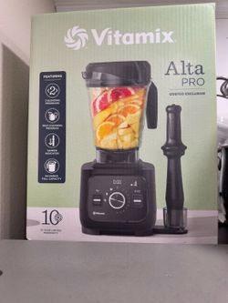 Vitamix Blender Brand New