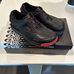 BRAND NEW* Dexter Bowling Shoes