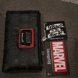 Loungefly Marvel Glow In The Dark Avengers Wallet