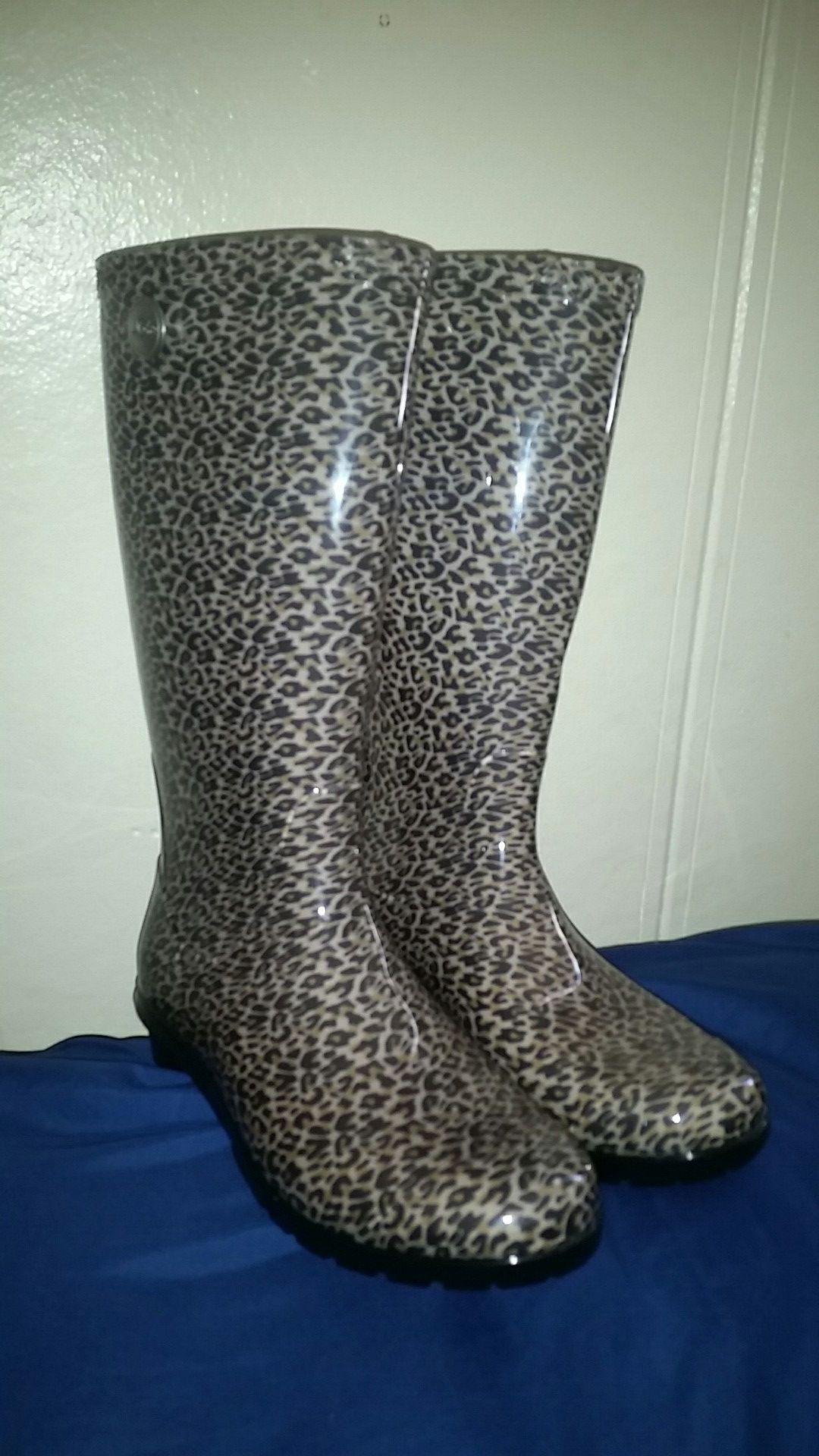 New Ugg rain boots lamb fur Australia 7