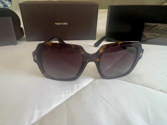 Tom Ford tortoise sunglasses