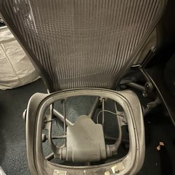 Herman Miller Aeron size B