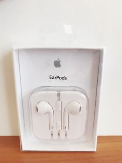 iPhone EarPods