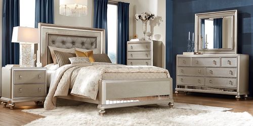 Sofía Vergara Paris Silver Queen Bedroom