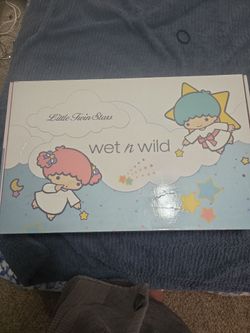 LIMITED COLLECTORS EDITION Wet n Wild Little Twin Stars Full Makeup Set