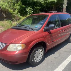2001 Chrysler Town And Country  Thumbnail
