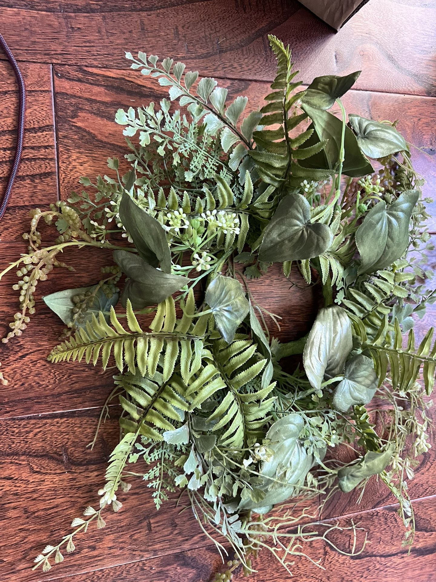 Grandinroad Greenery 4 Small Wreaths