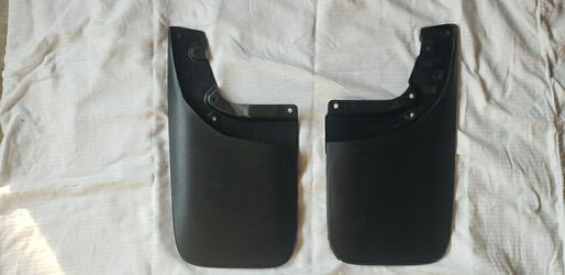 2005-2015 Toyota Tacoma Rear Mud Guards
