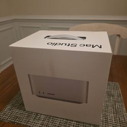 Mac Studio (2025) M4 Max - 36 GB / 512 GB SSD