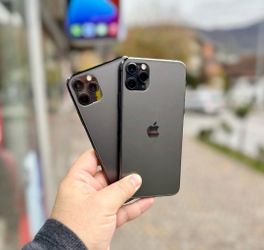 iPhone 11 pro max 64GB Unlocked