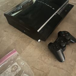 PlayStation 3 With Controller 