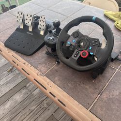 Logitech G29 Driving Force Racing Wheel and Pedals for PlayStation 4/5/PC: USB Connection