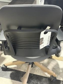 Steelcase Leap V2 Task Chair – Gray – $500 📦 Florida