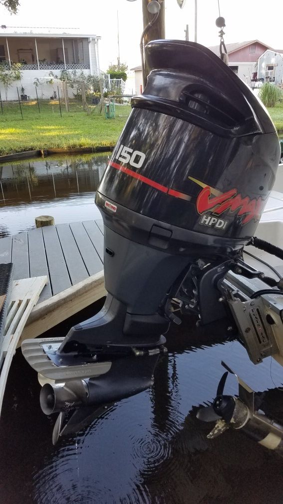 150 Yamaha V-Max outboard motor