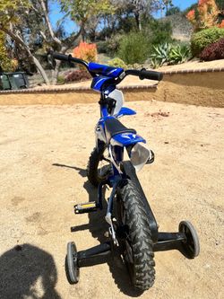 Yamaha YZ450F Kids Motocross Bicycle – 12” with Training Wheels