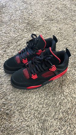 Red thunder Jordan 4s