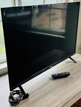 TCL 32" HD LED Smart Roku TV