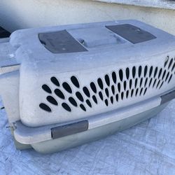 Petmate Pet Taxi Dog Cat Crate Kennel