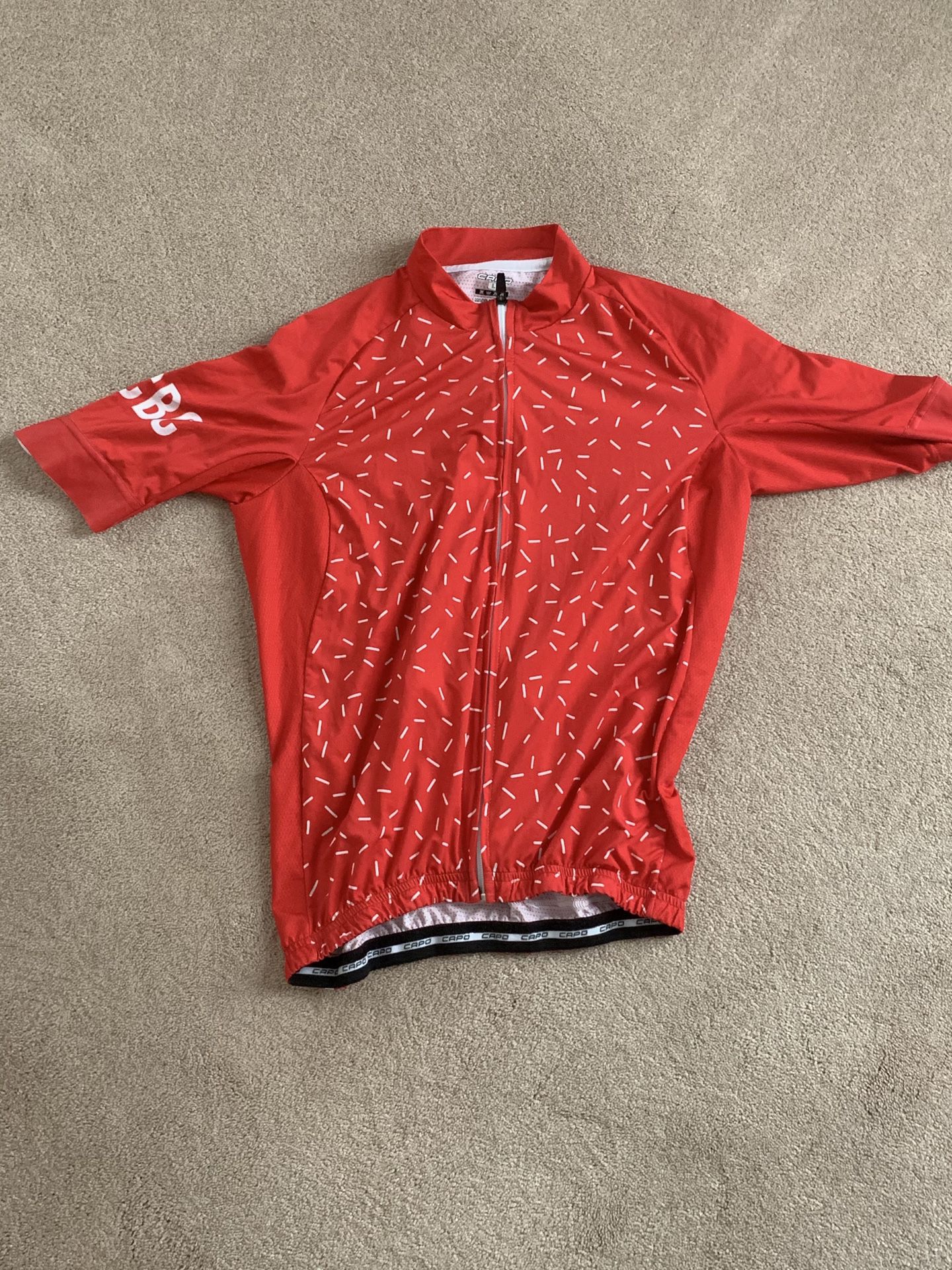 Capo cycling jersey; red; large; never worn;