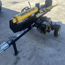 Champion Power Equipment 37 Ton 338 cc Gas Powered Full Beam Log Splitter w/ Vertical/Horizontal Operation and Auto Return with Hydraulic Oil 
