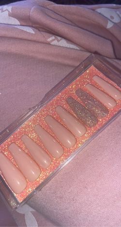 Press On Nails