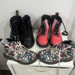 Doc Marten Boots Size 12 (Kids)