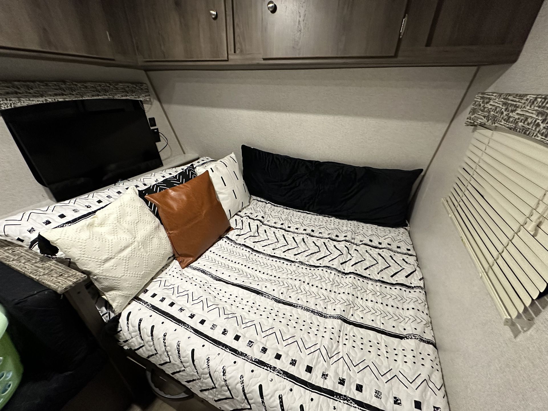 2019 Viking Saga 17BH