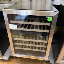 Dacor 24” wine cooler