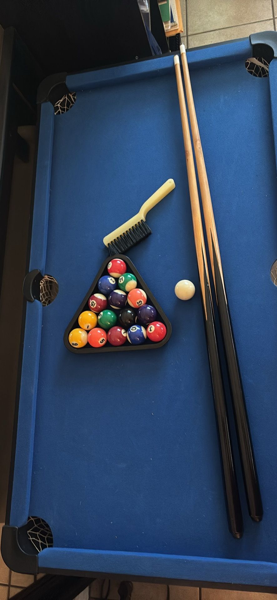 Mini Pool Table